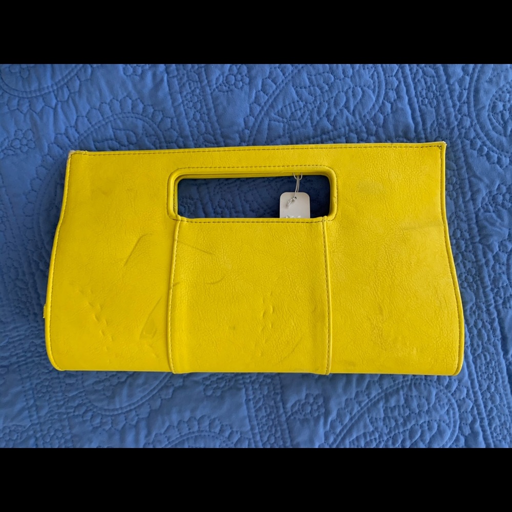 Purse - Picture 3 of 3